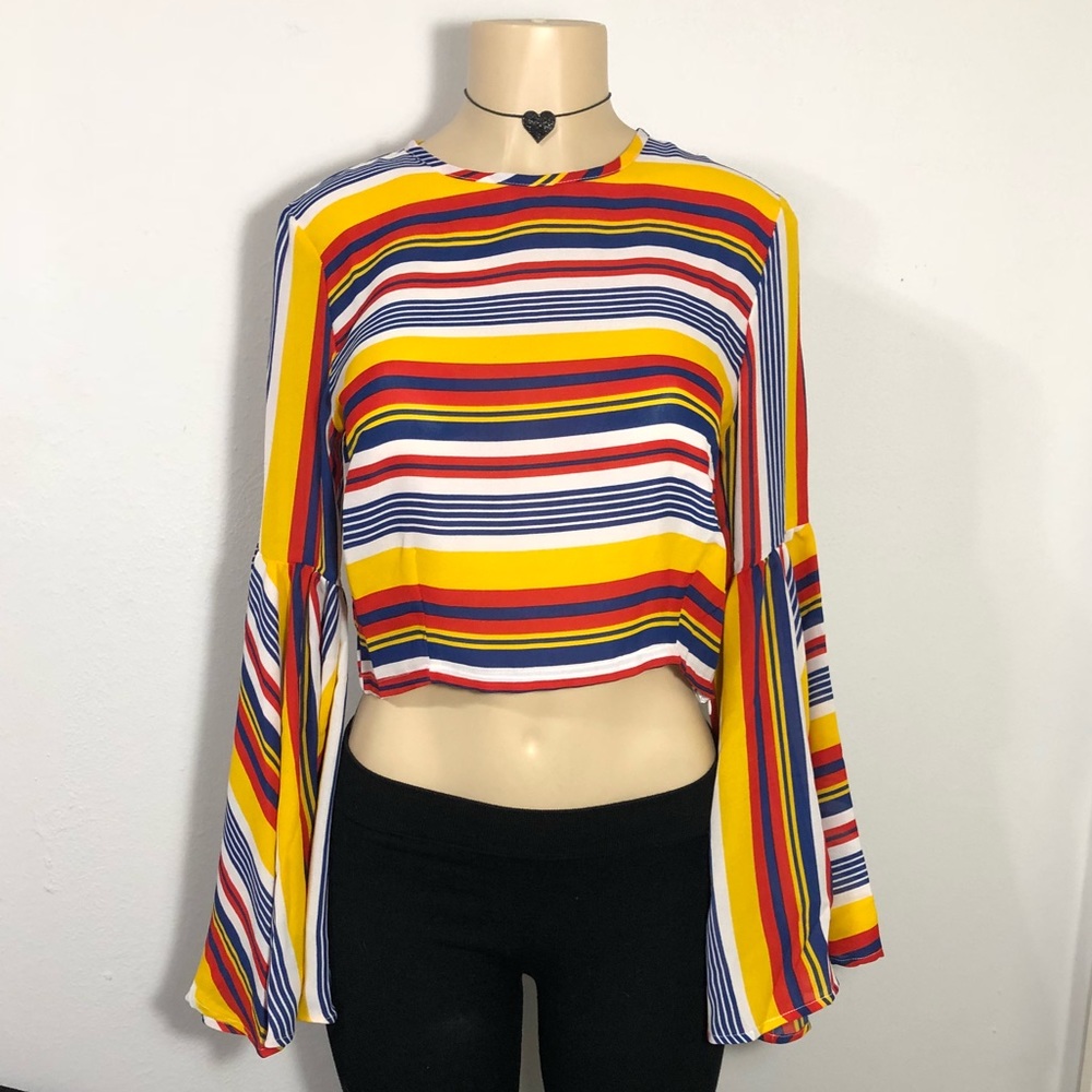 NWT True destiny striped crop top, wide sleeves